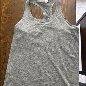 Lululemon grey tank